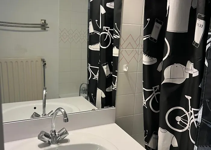 아파트 4 Personnes Le Montana Au Pied Des Pistes Balcon Plein Sud 라몽지